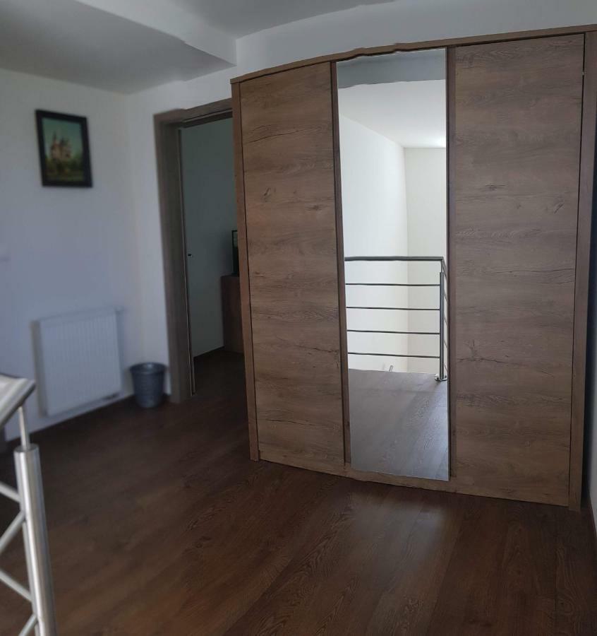 Vip Apartmany Zabnik Prievidza Exterior photo